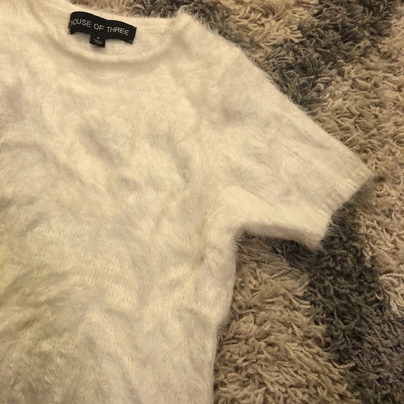 House Of Three Sweater - Picture 3 of 5